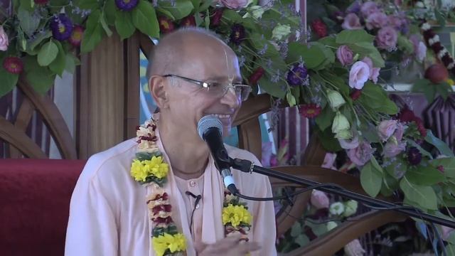 БЫТЬ ГАУДИЯ ВАЙШНАВОМ 3 - Е.С.Бхакти Вигьяна Госвами смотреть онлайн