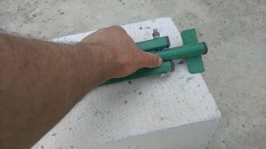 Ухваты для переноски газобетонных блоков своими руками.