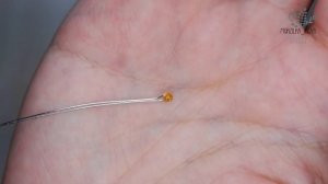 Мастер-класс "Дополнение к бутоньерке. Как закрепить бусину на проволоке"