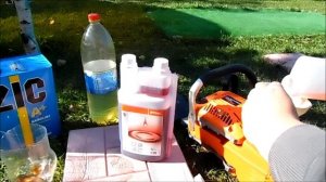 Приготовление топливной смеси и заливка масла для смазки цепи бензопилы