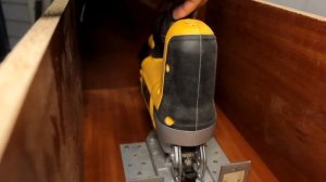 Cтол для лобзика своими руками. Лобзиковый станок - полезный инструмент для мастерской