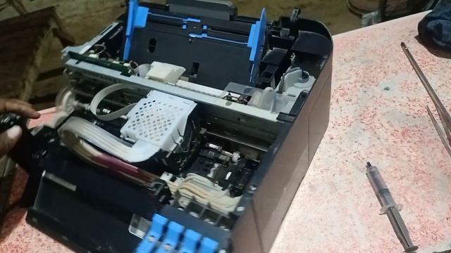 Epson L3250 L3210 Printing Line Problem || Epson L3250 Printing Blank Page || Haed Cleaning |