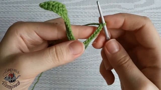 Веточка с листочками крючком //МК смотреть онлайн