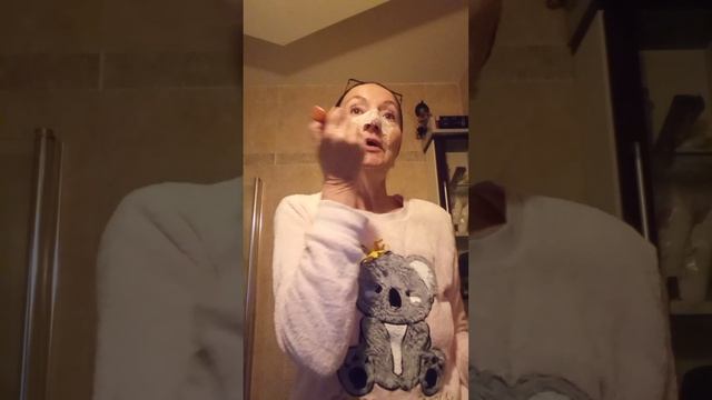 Как сохранить юность лица? КОЖА СИЯЕТ ЧИСТОТОЙ И ЗДОРОВЬЕМ #маскаотморщин #сухаякожа #жирнаякожа смотреть онлайн