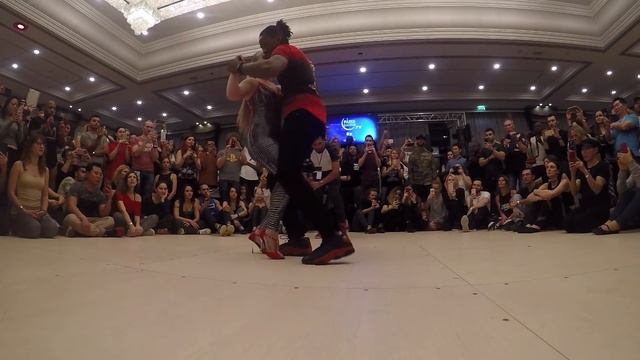 Djadju - Reine / Jojo & Mickaela Urban Kizomba Tricks & Lifts смотреть онлайн