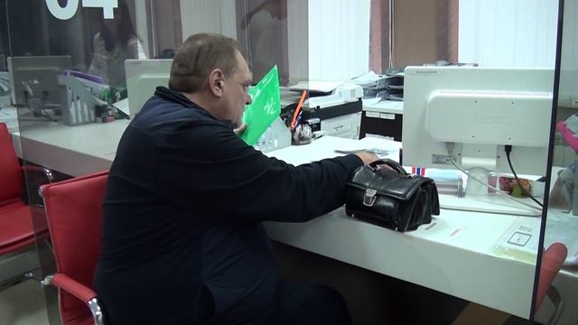 Сюжет от 24.09.2019: МФЦ. Замена и выдача водительского удостоверения смотреть онлайн