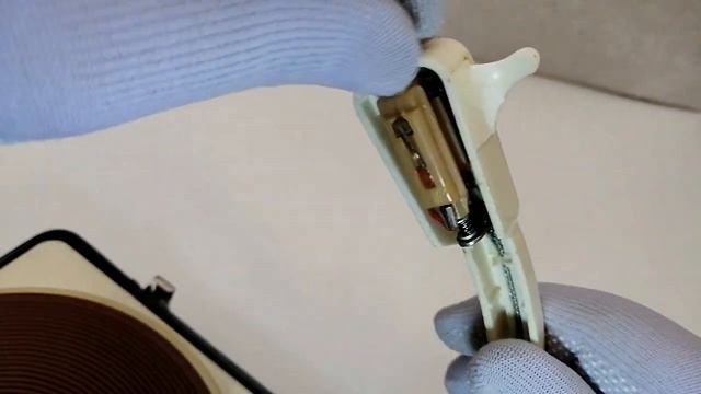 УПМ-1 универсальный малогабаритный проигрыватель, СССР, 1954 год смотреть онлайн