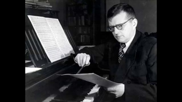 Three Fantastic Dances - Shostakovich смотреть онлайн