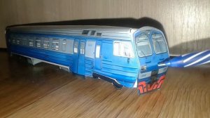 Поезд ЭД4М из бумаги