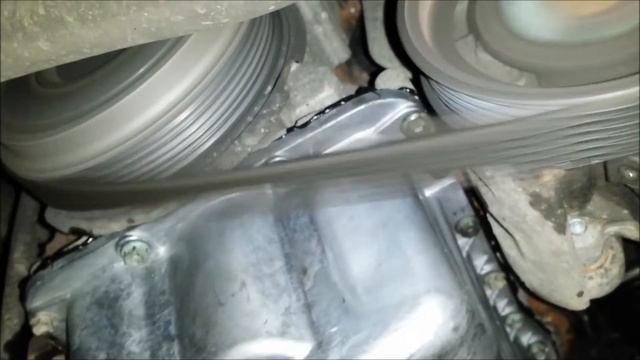 Vehicle Auxiliary Drive Belt Slow Motion смотреть онлайн