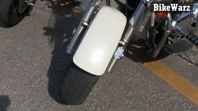 2004 Suzuki Intruder LC 1500 смотреть онлайн