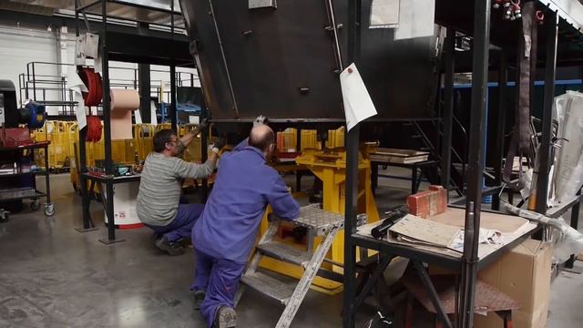 Производство KUHN: кормосмесители смотреть онлайн