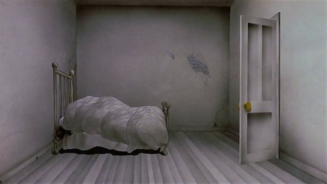 Monty Python - The Bug смотреть онлайн