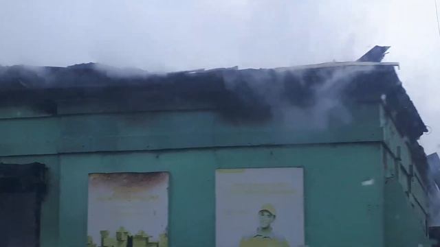 Горит Новая Почта! Пожар на Николаевской дороге 15.12.2018г. смотреть онлайн