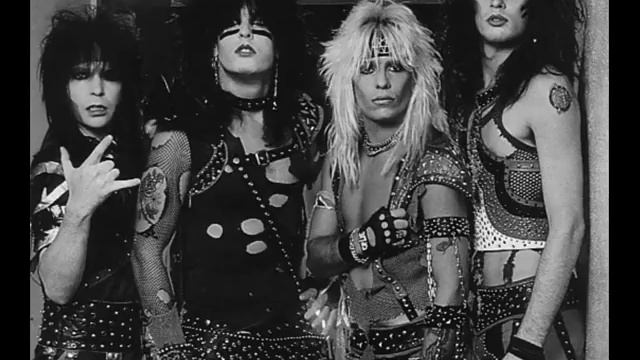 Motley Crue Save Our Souls смотреть онлайн