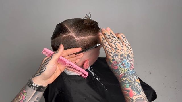 Мужская стрижка с пробором /Side Part смотреть онлайн