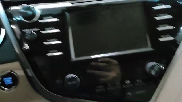 Toyota Camry '2018 смотреть онлайн