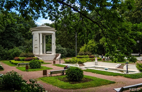 Нескучный сад в Москве. В этом парке проводится Что,Где,Когда смотреть онлайн