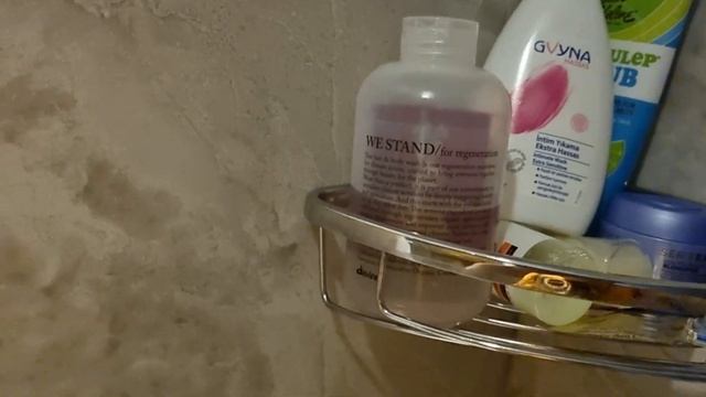 Косметичка в отпуск. Осенью на море смотреть онлайн