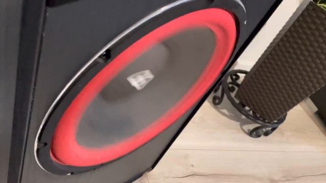 Cerwin Vega CLSC 12 + Crown XLS 402 - Pełna moc. смотреть онлайн
