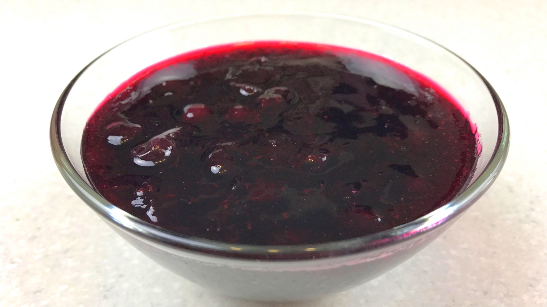 Варенье из черной смородины Пятиминутка . Моё любимое. Очень вкусное .mp4 смотреть онлайн