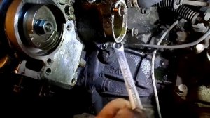 23  Снятие датчика положения коленчатого вала  на Джили МК