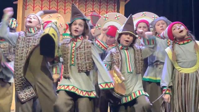 Спектакль «ФЕДОРИНО ГОРЕ» 13.11.2022. 15:00 - «И СКАЗАЛИ УТЮГИ: "МЫ ФЕДОРЕ - НЕ ВРАГИ!"» смотреть онлайн