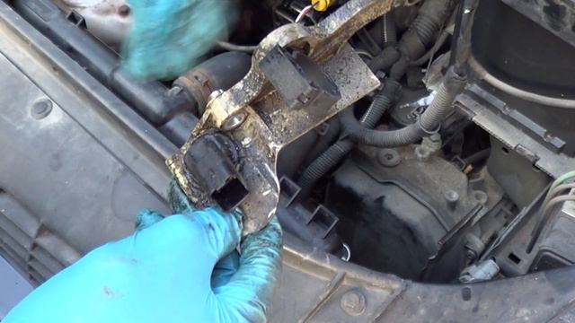 Error P1336 Cambiar Sensor PMS - Peugeot 206 1.6i