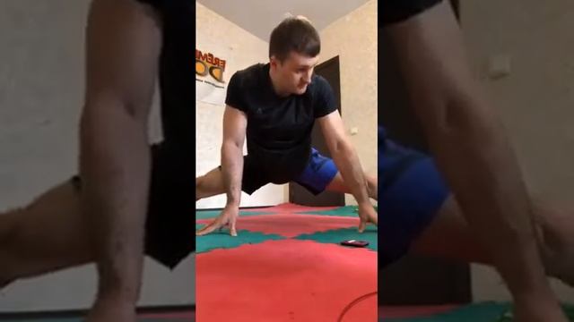 08 04 2020 1 Александр Ерёменко смотреть онлайн