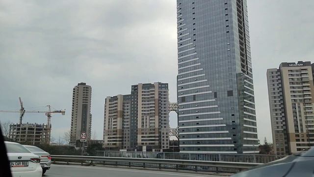 Улицы Стамбула , сняли квартиру/27 января 2023 года . Стамбул Пендик смотреть онлайн