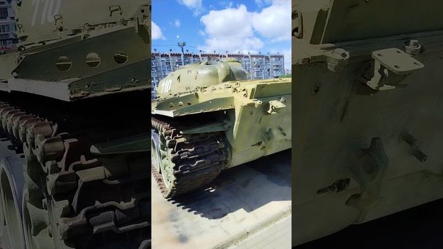Военная техника в Челябинске. Сад Победы смотреть онлайн