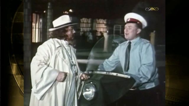 Эх, батюшка! В бога верите, а людям не доверяете! смотреть онлайн