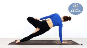 КОРОТКАЯ ЙОГА 15 МИНУТ _ Раскрытие тазобедренных суставов _ Йога chilelavida