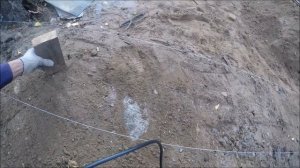Выравнивание поверхности грунта под бетонную площадку с уклоном