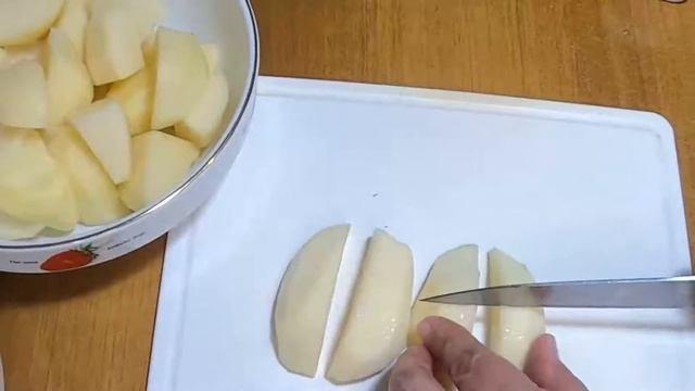 ЖАРКОЕ ИЗ ГОВЯДИНЫ С КАРТОШКОЙ. Готовим вкусное жаркое. смотреть онлайн