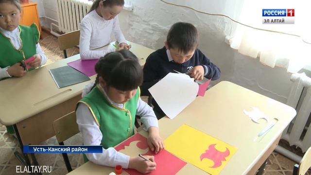 Врио Главы осмотрел социальные объекты Усть-Канского района смотреть онлайн