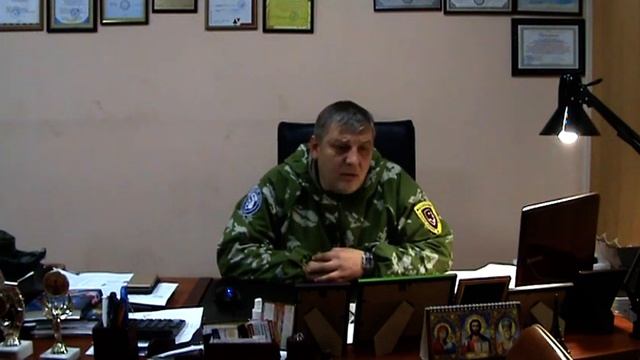 Коротко о главном "Как приучить собаку к выгулу на улице" смотреть онлайн