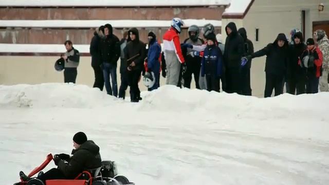 Чемпионат по зимнему хобби-картингу 2013 смотреть онлайн