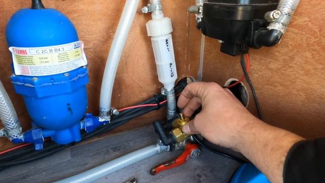 232 Améliorer son aménagement, vanne motorisée // quel auvent choisir смотреть онлайн