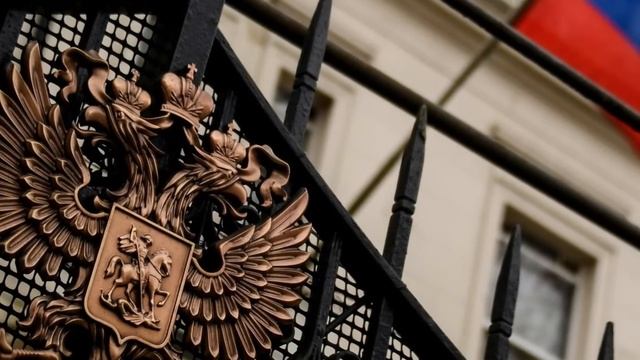 Польша требует от России не закрывать консульское агентство в Смоленске смотреть онлайн