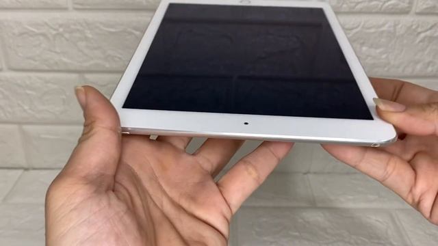iPad Air 2 Wifi 16GB Bekas UO смотреть онлайн