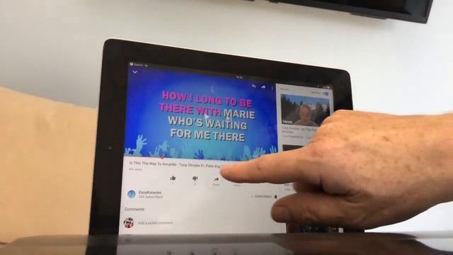 Easy Karaoke set-up with iPad смотреть онлайн