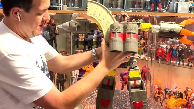 Transformers Siege Titan Class OMEGA SUPREME Video Review смотреть онлайн