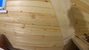 Деревянная лестница со шкафом на второй этаж своими руками?