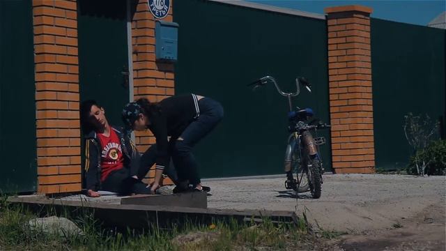 выпускной клип - boys vs girls смотреть онлайн