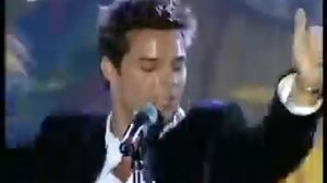 RICKY MARTIN-MARIA-LIVE