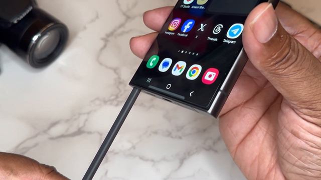 Samsung Galaxy S24 Ultra Review | IMPRESSED! смотреть онлайн