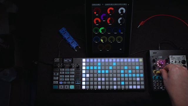 OXI Coral with OXI One Sequencer смотреть онлайн