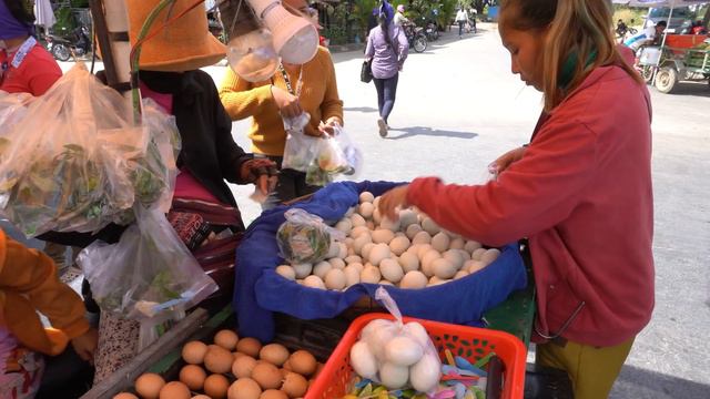 $0.50 lunch, factory workers' street food, countryside street food, Cambodian street food смотреть онлайн