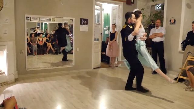Из цикла "Танго Серебряного века" - Н. Гумилев "Она" смотреть онлайн